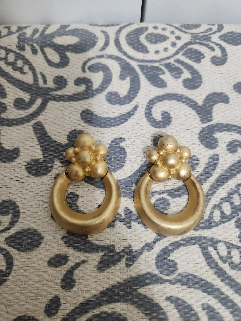 Vintage 90's Gold Floral Cluster Hoop Clip On Earrings for Women